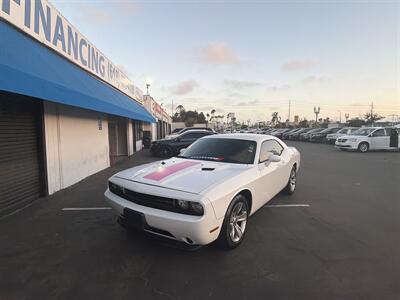 2014 Dodge Challenger SXT - Photo 1 -