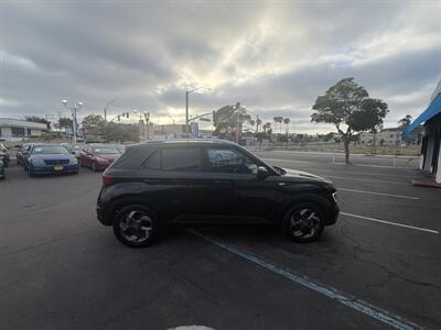 2020 Hyundai VENUE SEL - Photo 7 - National City, CA 91950