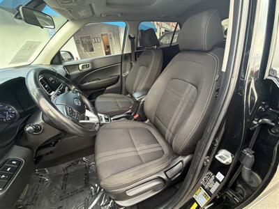 2020 Hyundai VENUE SEL - Photo 11 - National City, CA 91950
