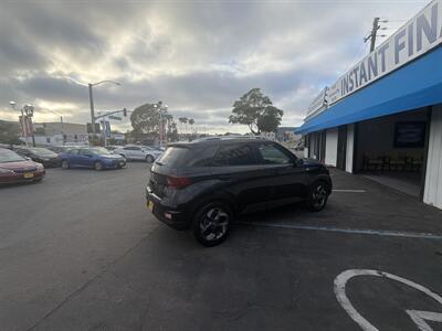 2020 Hyundai VENUE SEL - Photo 6 - National City, CA 91950