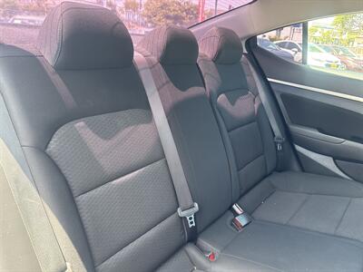 2019 Hyundai ELANTRA SEL   - Photo 13 - National City, CA 91950