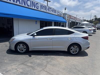 2019 Hyundai ELANTRA SEL   - Photo 2 - National City, CA 91950