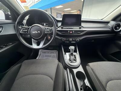 2022 Kia Forte LXS - Photo 9 - National City, CA 91950