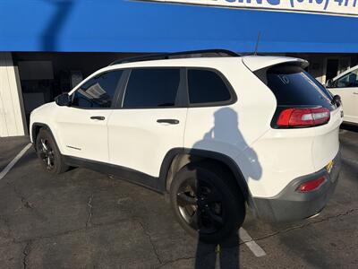 2017 Jeep Cherokee Sport Altitude   - Photo 3 - National City, CA 91950