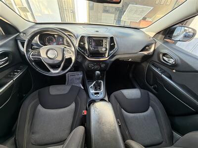 2017 Jeep Cherokee Sport Altitude   - Photo 10 - National City, CA 91950