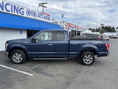 2015 Ford F-150 XLT   - Photo 2 - 