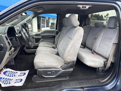 2015 Ford F-150 XLT   - Photo 12 - 