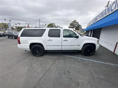 2013 Chevrolet Suburban LTZ   - Photo 6 - 
