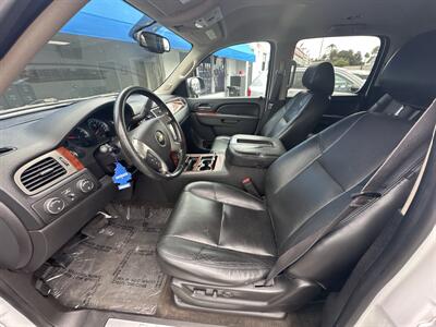 2013 Chevrolet Suburban LTZ   - Photo 10 - 