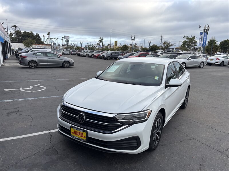 2022 Volkswagen Jetta S  