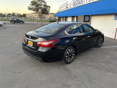 2018 Nissan Altima 2.5 SL   - Photo 5 - 