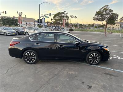 2018 Nissan Altima 2.5 SL   - Photo 6 - 