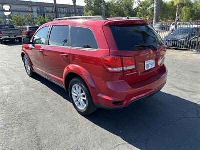 2018 Dodge Journey SXT   - Photo 7 - National City, CA 91950