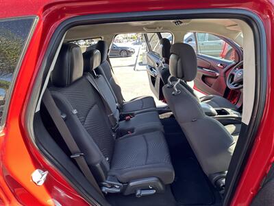 2018 Dodge Journey SXT   - Photo 10 - National City, CA 91950