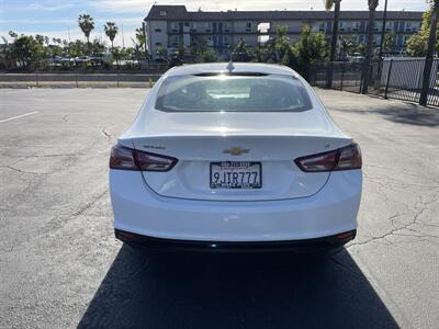 2020 Chevrolet Malibu LT   - Photo 4 - 
