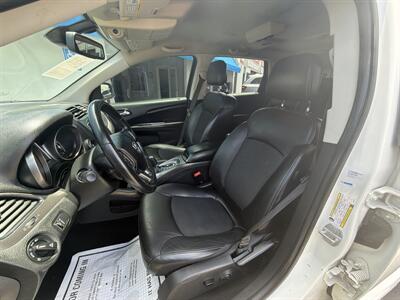 2018 Dodge Journey Crossroad   - Photo 10 - National City, CA 91950