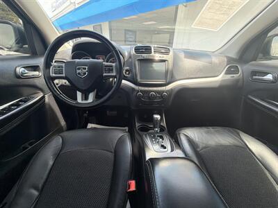 2018 Dodge Journey Crossroad   - Photo 9 - National City, CA 91950