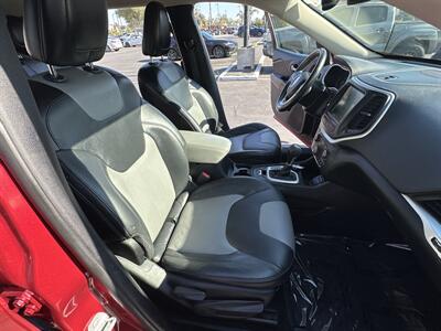 2014 Jeep Cherokee Limited   - Photo 9 - 
