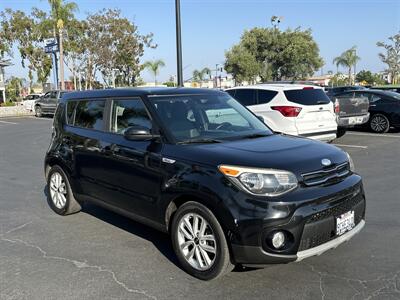 2019 Kia Soul +   - Photo 3 -