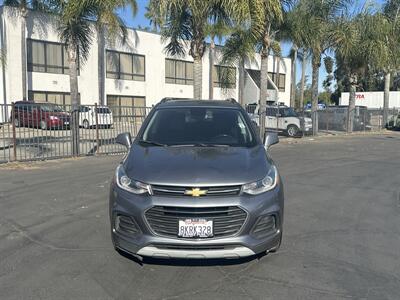 2019 Chevrolet Trax LT   - Photo 2 - 