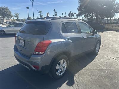 2019 Chevrolet Trax LT   - Photo 5 - 
