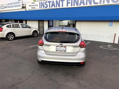 2016 Ford Focus SE - Photo 4 - National City, CA 91950