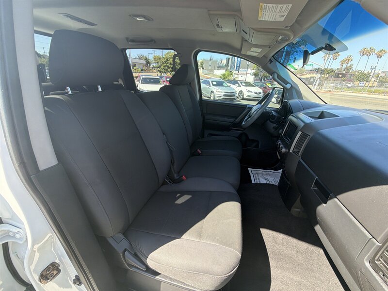 2013 Nissan Titan Crew Cab S - Photo 12 - National City, CA 91950