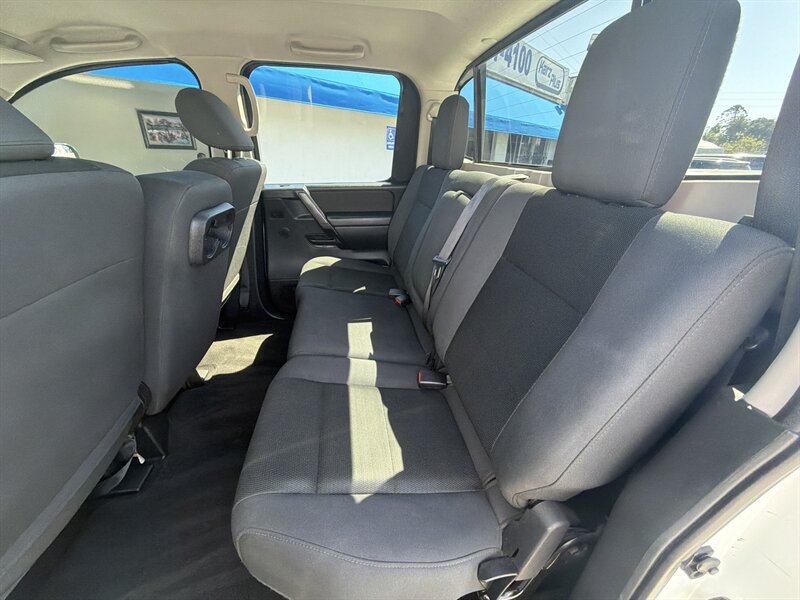 2013 Nissan Titan Crew Cab S - Photo 11 - National City, CA 91950