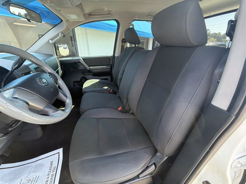 2013 Nissan Titan Crew Cab S - Photo 10 - National City, CA 91950