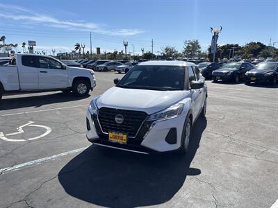 2022 Nissan Kicks S   - Photo 1 - 