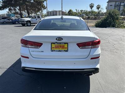 2019 Kia Optima LX   - Photo 6 - National City, CA 91950
