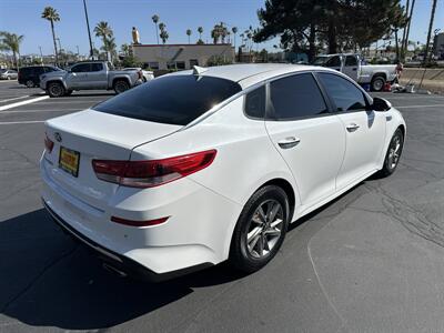 2019 Kia Optima LX   - Photo 5 - National City, CA 91950
