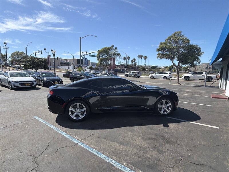 2018 Chevrolet Camaro LT - Photo 6 - National City, CA 91950