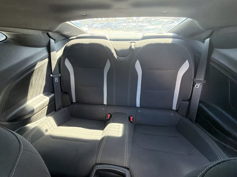 2018 Chevrolet Camaro LT - Photo 11 - National City, CA 91950