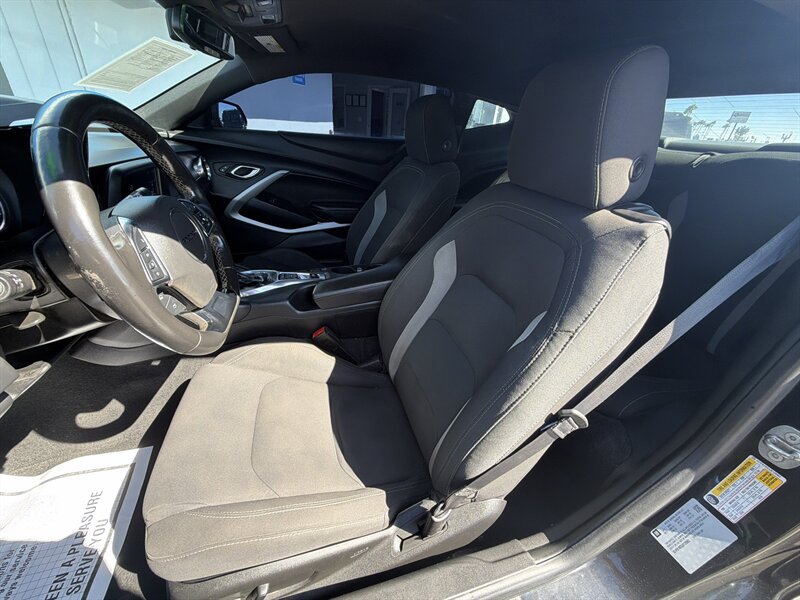 2018 Chevrolet Camaro LT - Photo 10 - National City, CA 91950
