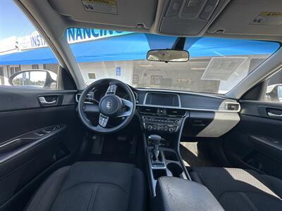 2020 Kia Optima LX   - Photo 8 - 