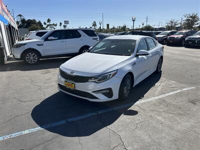 2020 Kia Optima LX   - Photo 1 - 