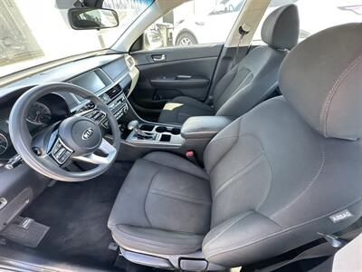 2020 Kia Optima LX   - Photo 10 - 