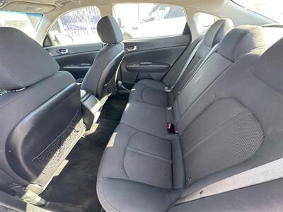 2020 Kia Optima LX   - Photo 11 - 