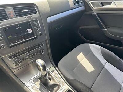 2016 Volkswagen e-Golf BE12B1   - Photo 25 - National City, CA 91950