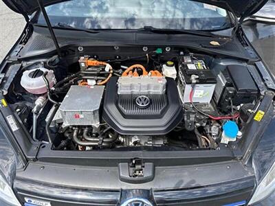 2016 Volkswagen e-Golf BE12B1   - Photo 26 - National City, CA 91950