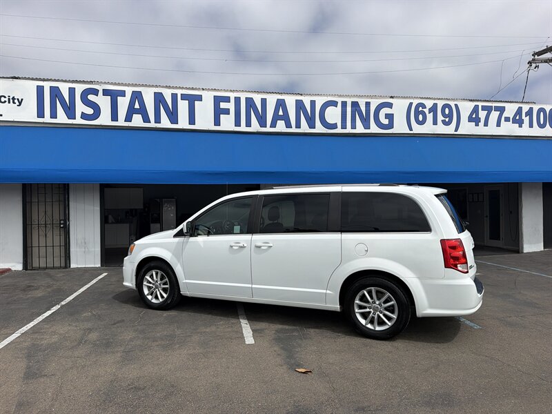 2020 Dodge Grand Caravan Passenger SXT - Photo 3 - National City, CA 91950