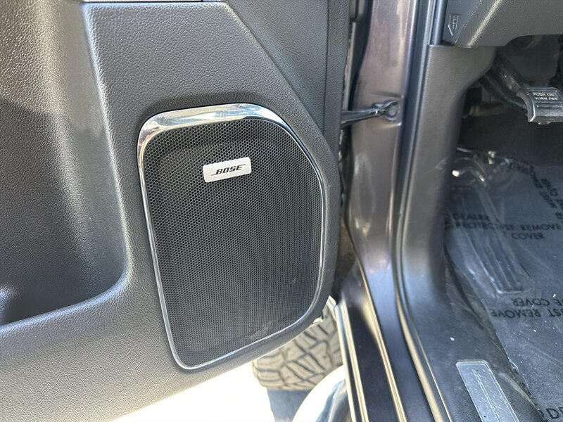 2015 Chevrolet Silverado 2500 HD Crew Ca LTZ - Photo 16 -