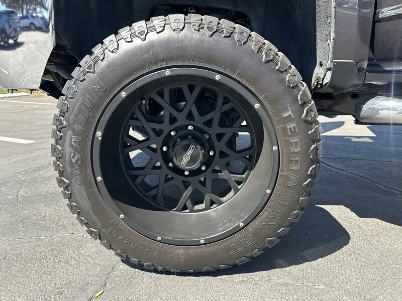2015 Chevrolet Silverado 2500 HD Crew Ca LTZ - Photo 20 -