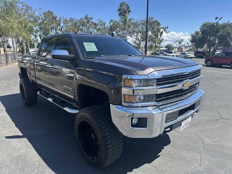 2015 Chevrolet Silverado 2500 HD Crew Ca LTZ - Photo 3 -