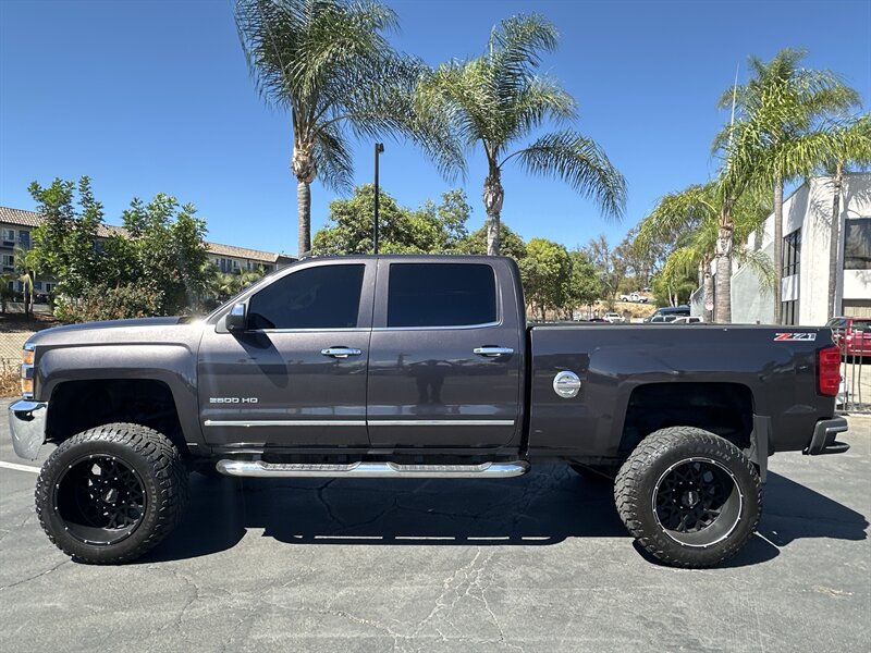 2015 Chevrolet Silverado 2500 HD Crew Ca LTZ - Photo 8 -
