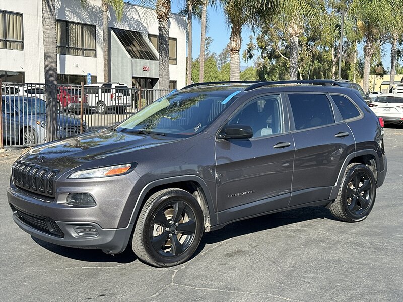 2016 Jeep Cherokee Sport Altitude