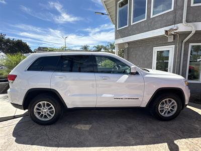 2018 Jeep Grand Cherokee Laredo - Photo 4 -
