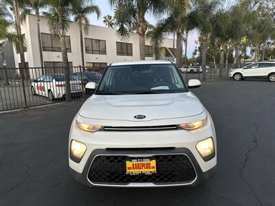 2020 Kia Soul S - Photo 2 -