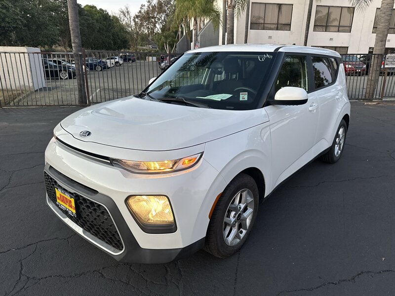 2020 Kia Soul S  